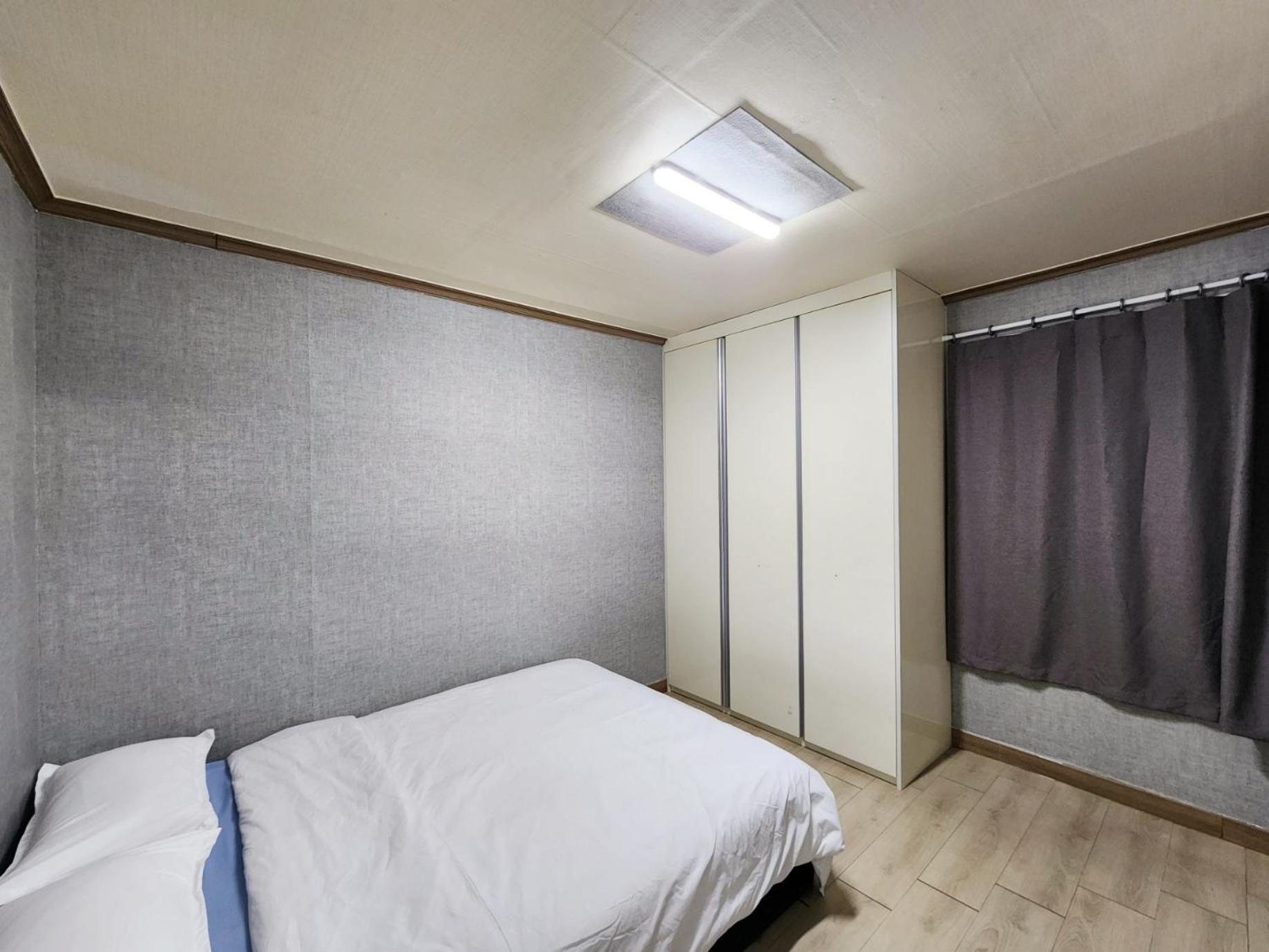 1012 House Namsan Hotel Seoul Room photo
